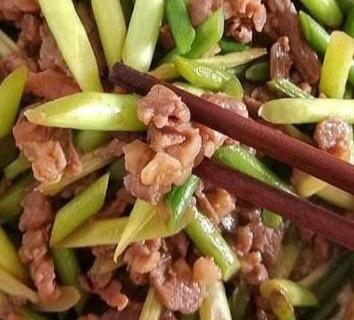 牛肉炒蒜薹6