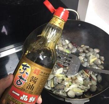 酱爆花甲6
