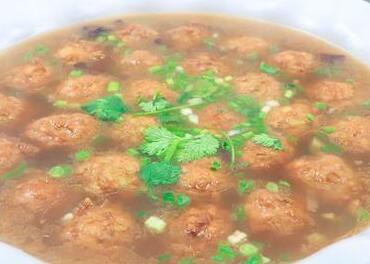 芹菜肉丸1