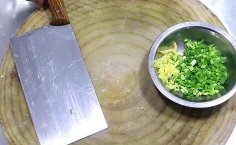 芹菜肉丸7