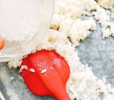 黄桃糯米椰汁糕6