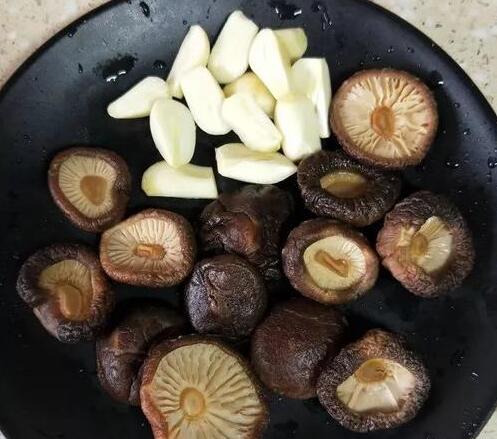 香菇油菜3