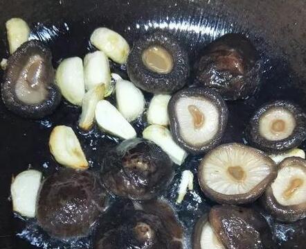 香菇油菜8