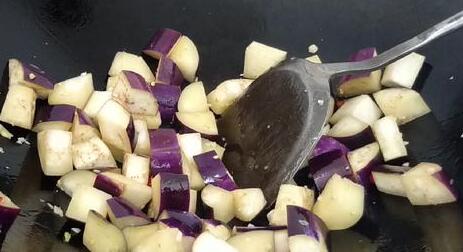 绿豆粉焖茄子8