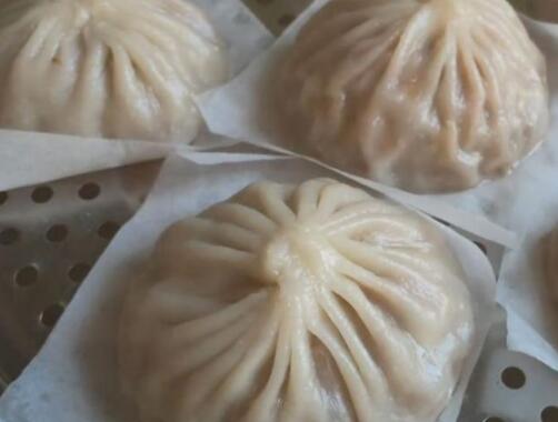 厨师学校学做灌汤包技术 灌汤包的做法及配方1