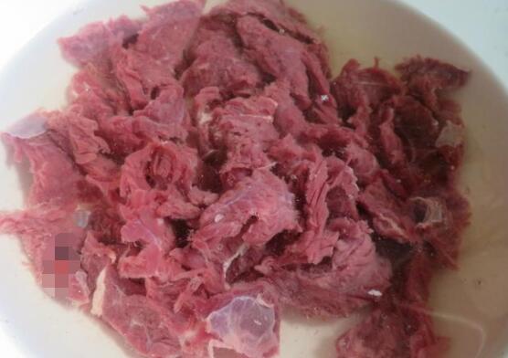 怎样炒牛肉 丝瓜牛肉的做法