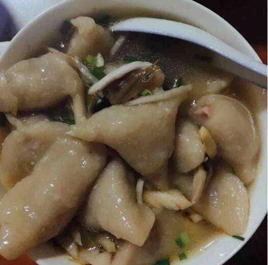 芋头怎么做好吃 东游芋饺的做法