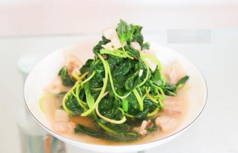 苋菜怎么做 蚝油肉片苋菜的做法6