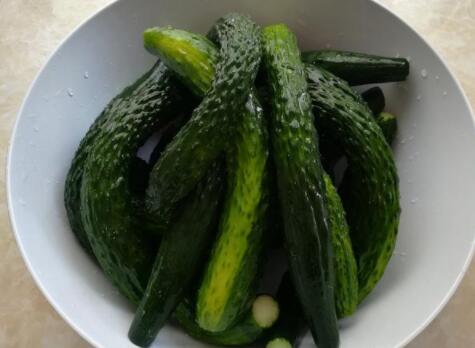 家常黄瓜咸菜的做法3