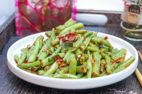 焖豇豆怎么做好吃的做法8
