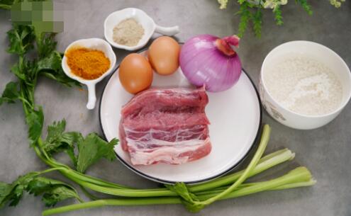 怎样做咖喱饭 咖喱香米里脊卷的做法3