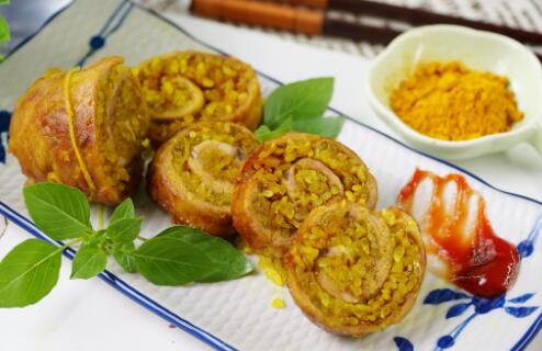 怎样做咖喱饭 咖喱香米里脊卷的做法13