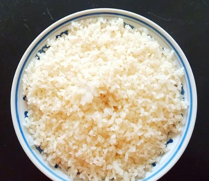 糯米饭的做法 雪梨糯米饭7